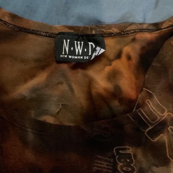 N.W.D. BRAND .. t-shirt - Picture 2 of 7